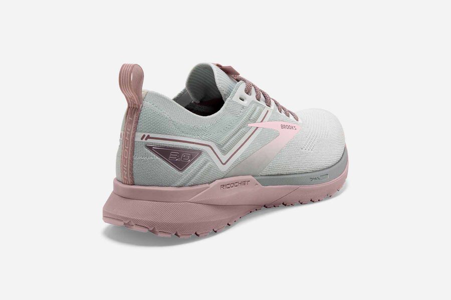 Ricochet 3 Road Brooks Running Shoes NZ Womens - White/Pink - DVCPXR-129